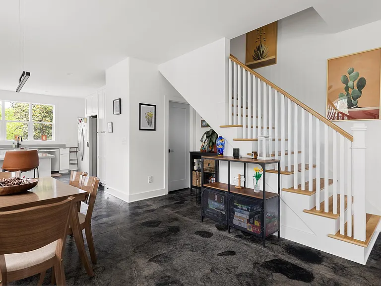 1803 Southgate St #A — Photo 8