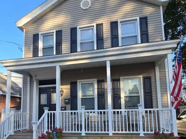 425 6th Ave, Watervliet, NY