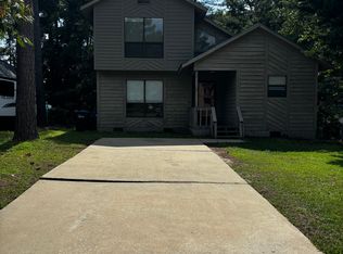 5960 Dalton Rd, Fayetteville, NC 28314