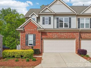 4818 Fonthill Ln, Charlotte, NC 28210