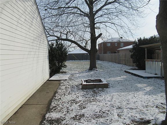3rd image of 4619 W 156th St