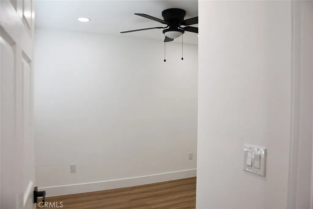 2 bed, 750 sqft, $3,595 — Photo 2