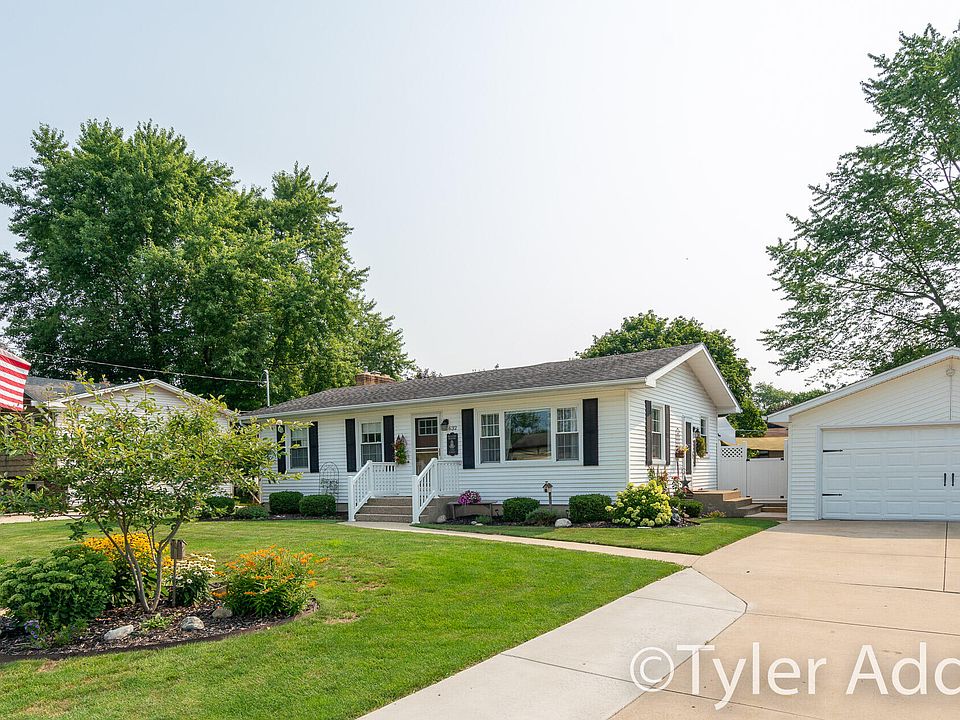 1st image of 632 Westway Dr NW
