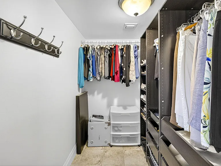 900 NE Spanish River Blvd #2W — Photo 16