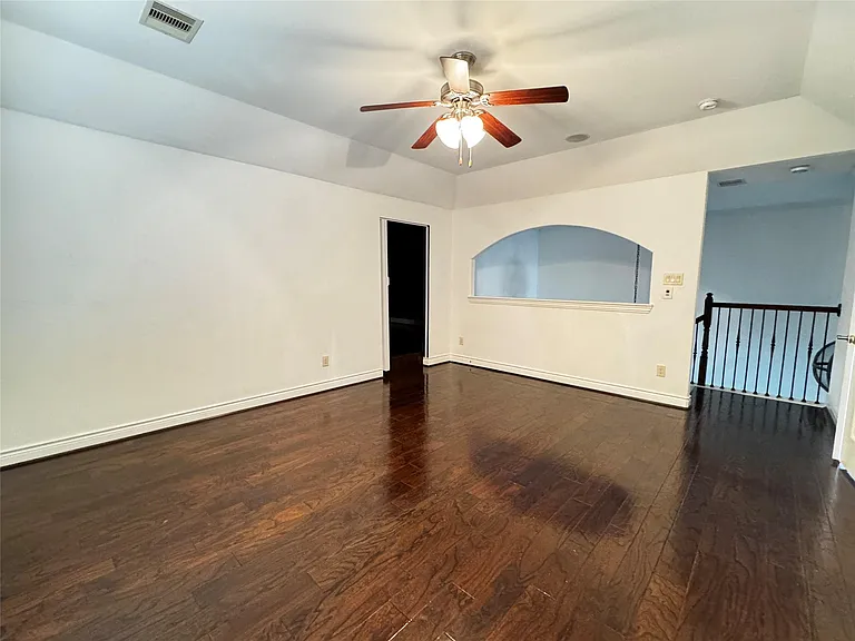 2019 Wild Peregrine Cir — Photo 23