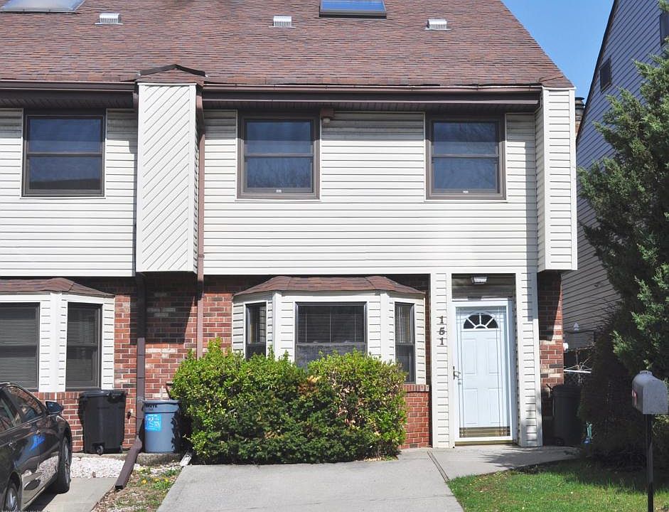 1st image of 151 Russek Dr