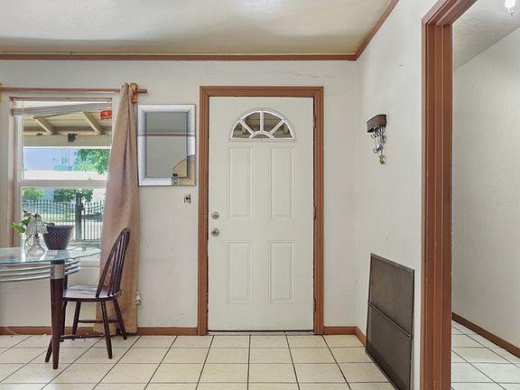 5th image of 2333 E Anita St