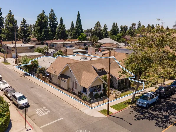 422 E Walnut St, Santa Ana, CA 92701