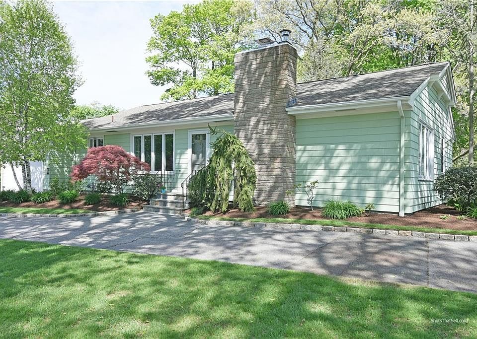 1st image of 75 Eldredge Ave