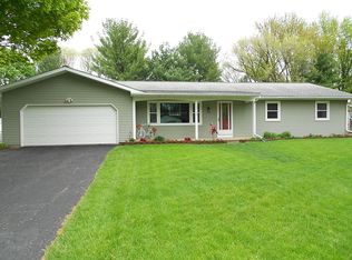 2748 Tami Trl, Fitchburg, WI 53711