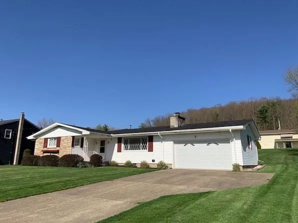 7 Warren Blvd, Warren, PA 16365