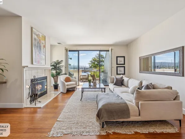 48 Invincible Ct #F19, Alameda, CA 94501