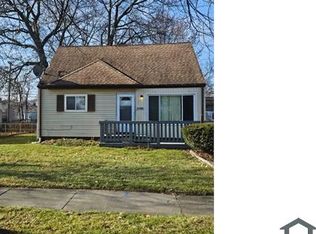 21769 Ira Blvd, Warren, MI