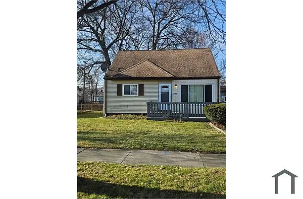 21769 Ira Blvd photo 1