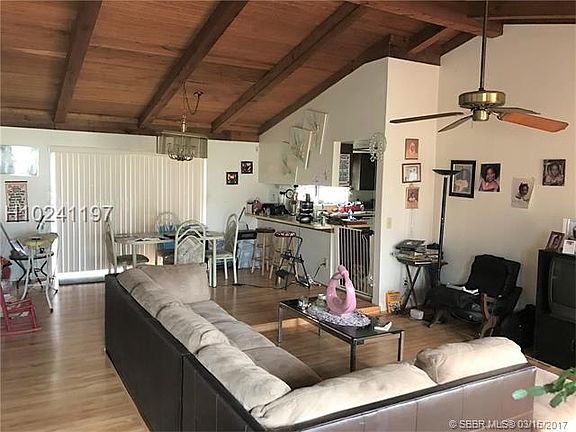 5th image of 9241 S Cypress Cir