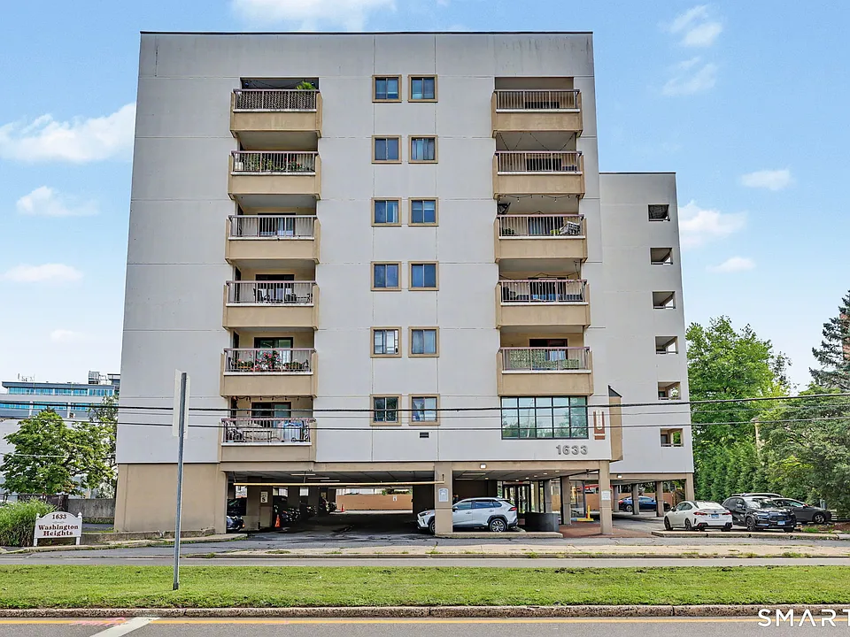 1633 Washington Blvd #3F