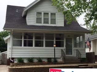 615 Dorcas St, Omaha, NE 68108