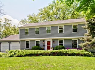 237 W Blodgett Ave, Lake Bluff, IL