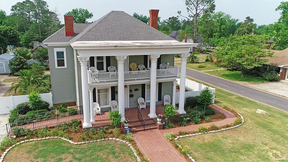 208 W 2nd St, Ocilla, GA 31774 Zillow