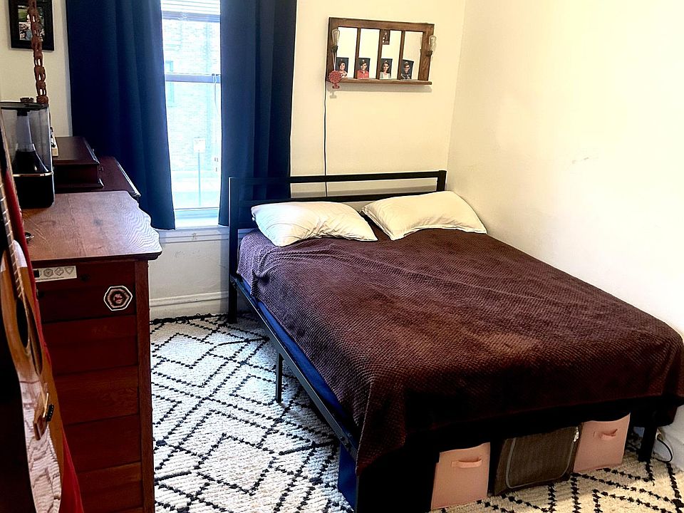 1st image of 5100 N Winchester Ave #2