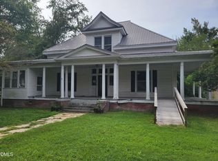 104 S New St, Whitakers, NC 27891