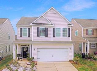 500 Knothole Ln, Charlotte, NC 28214