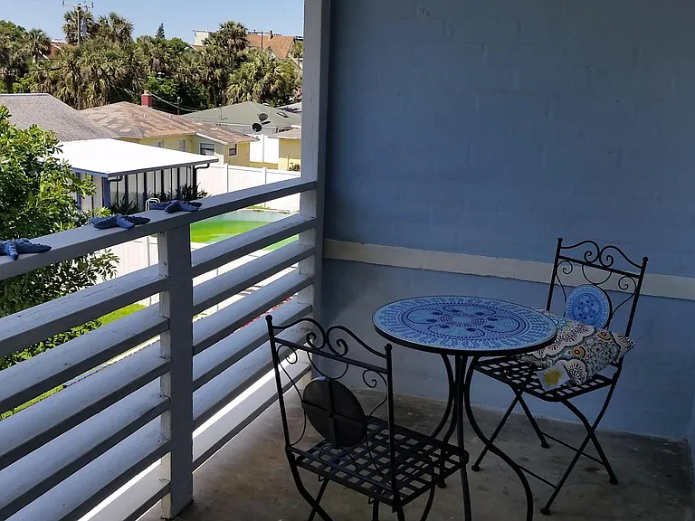 512 Phoenix Ave #4 — Photo 6