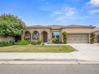7993 N Justin Ave, Fresno, CA, 93720