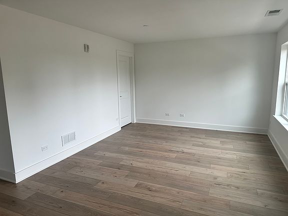 3rd image of 6408 Levi Ave