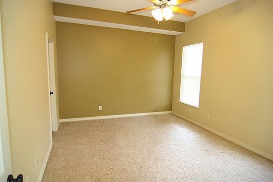 3rd image of 4035 Connor Dr