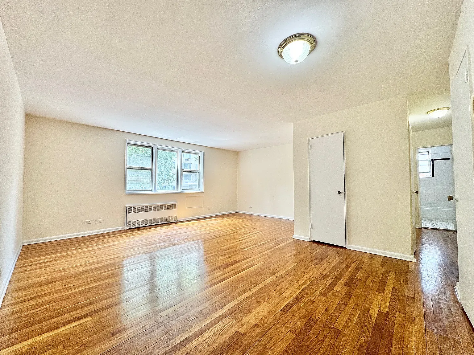 38-15 Bowne Street — Photo 1