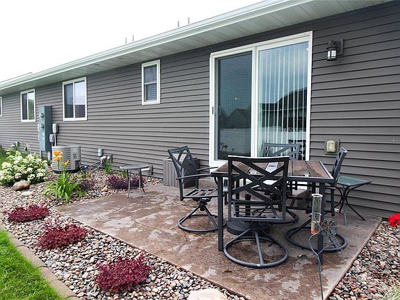 2nd image of 2924 Moon Lake Drive