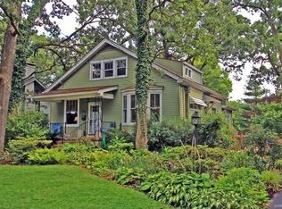 36 W Glendale Rd, Saint Louis, MO 63119