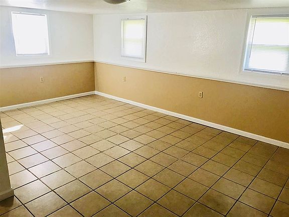 4th image of 12950 C St
