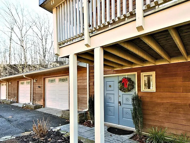 550 N Sanatoga Rd — Photo 27