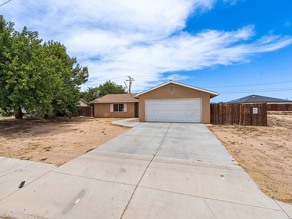 3rd image of 20913 90th St