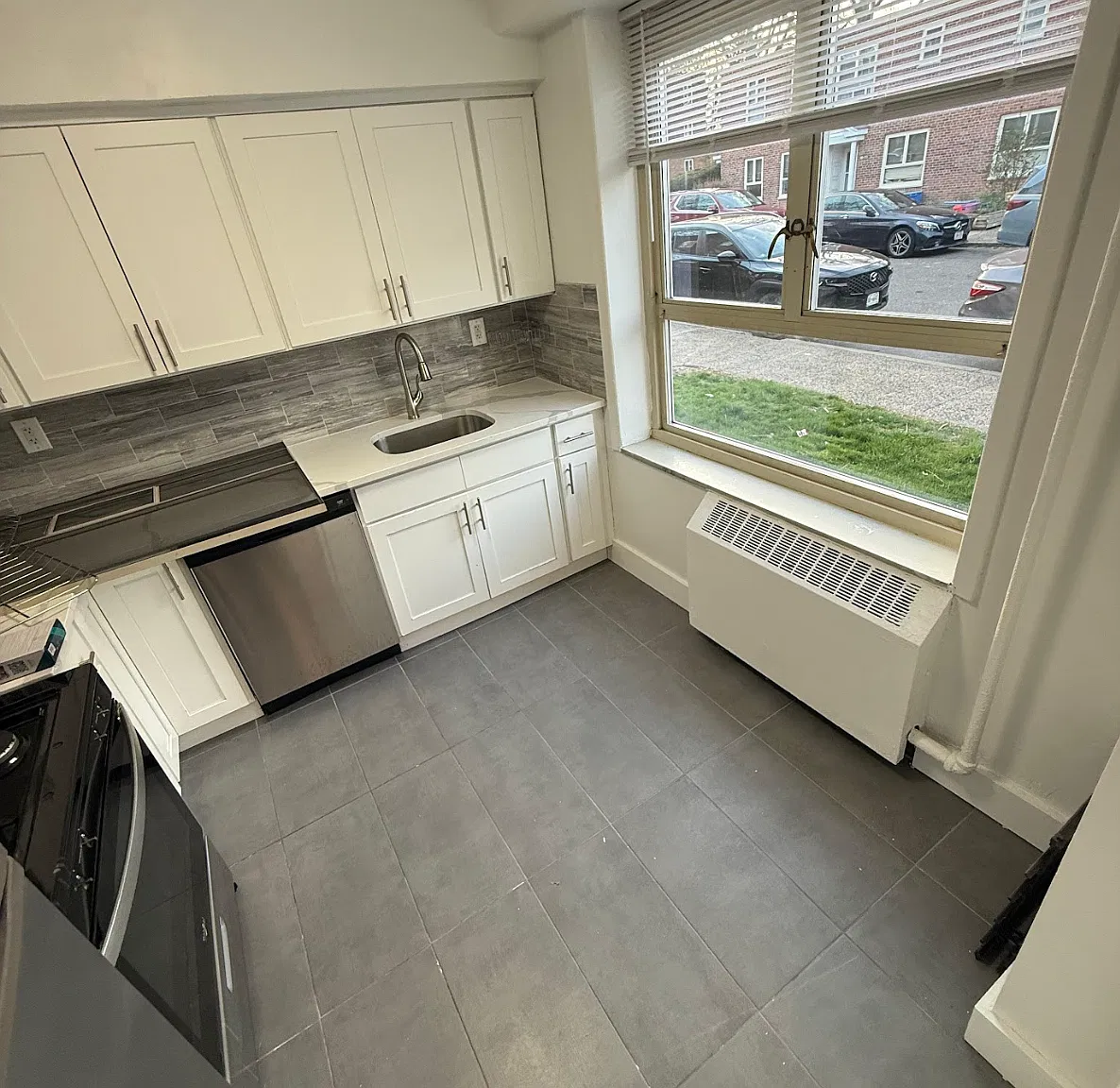 69th Ave, Fresh Meadows — Photo 3