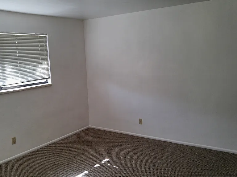 Provo 10 Plex — Photo 15