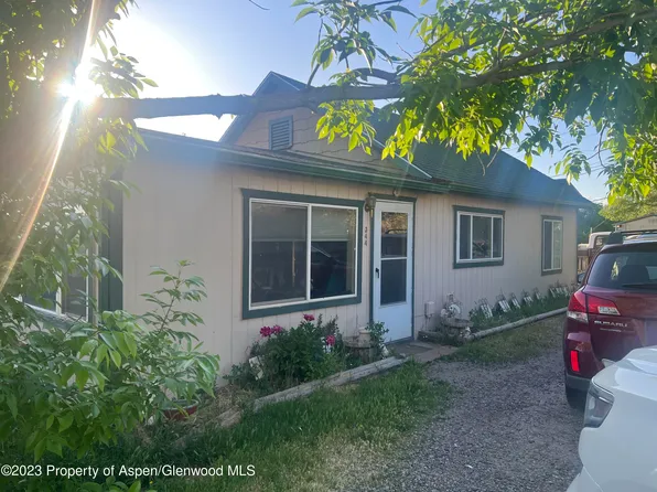 344 E 1st St, Rifle, CO 81650
