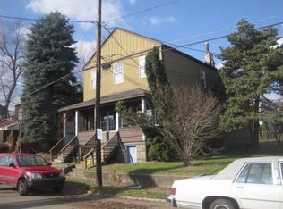 1051 Keene St #2, Springdale, PA 15144