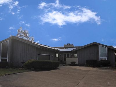 39 Forest St, Lake Milton, OH, 44429