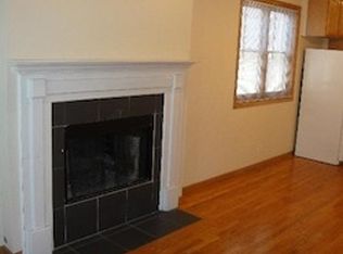 2451 W Taylor St APT 3, Chicago, IL 60612