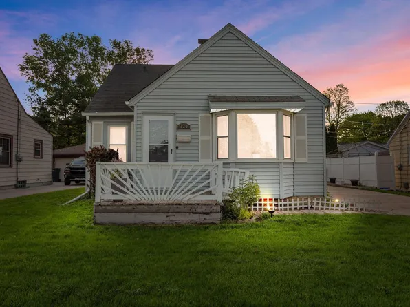720 South 111th STREET, West Allis, WI 53214