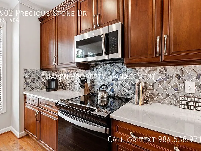 9902 Precious Stone Dr — Photo 11