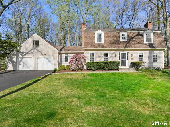 49 Midland Road, Trumbull, CT 06611