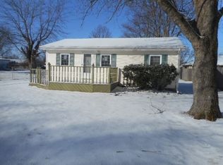 417 N Claypool Rd, Muncie, IN 47303