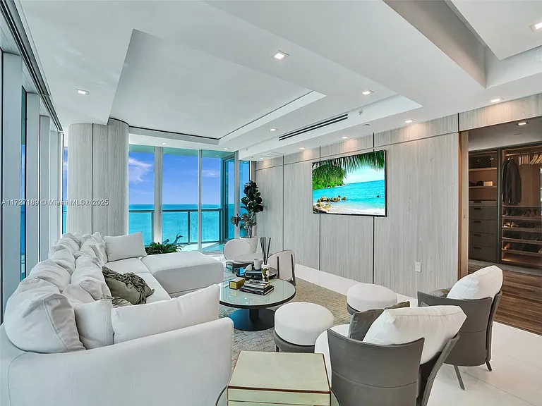 17001 Collins Ave #2308 — Photo 12