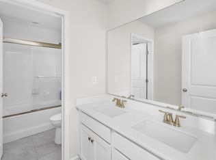 34 Marion Ave, Bordentown, NJ 08505
