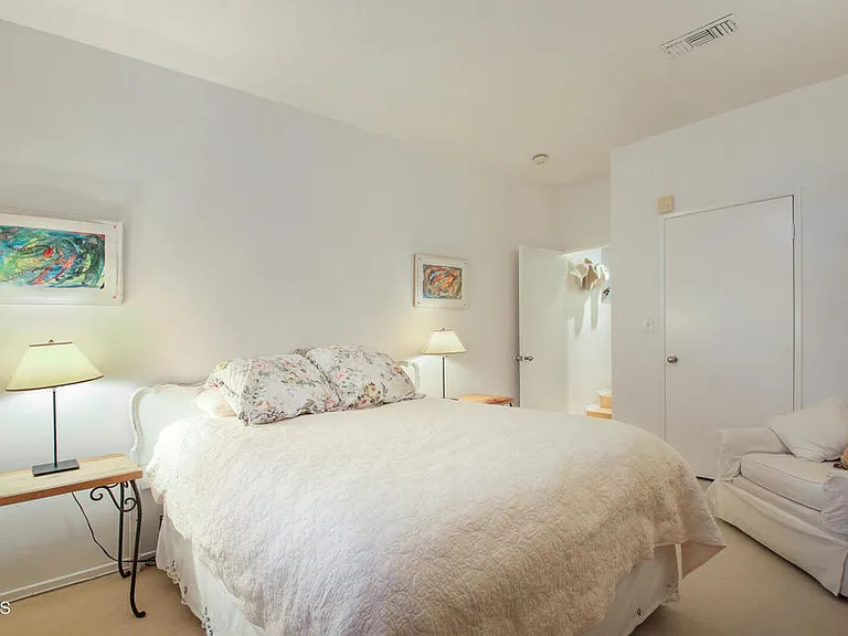 1670 Malcolm Ave #103 — Photo 24