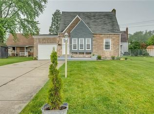 619 Riverview Dr, Dravosburg, PA 15034